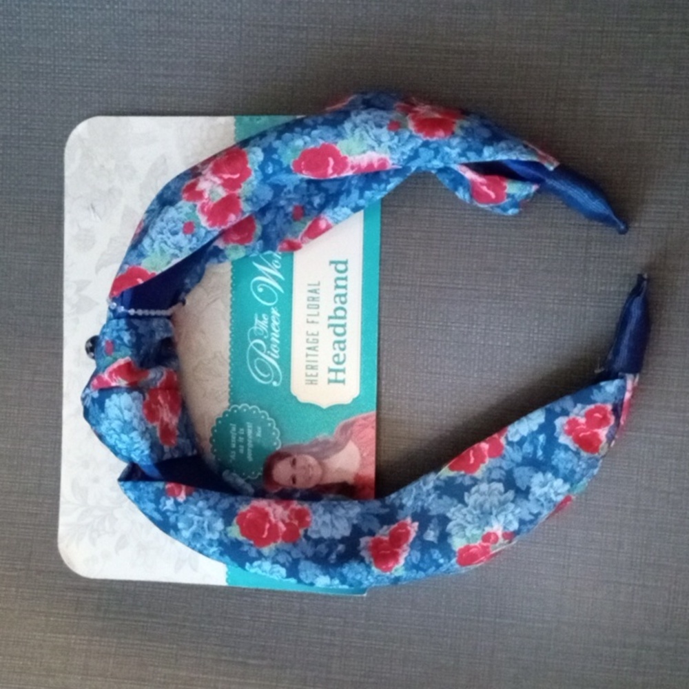 Pioneer woman headband new with tags